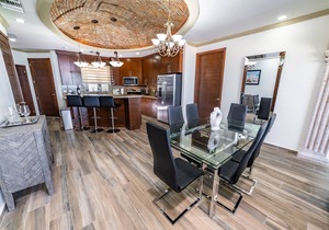 Esmeralda Beach Resort 3 Bedrooms Condo B 703