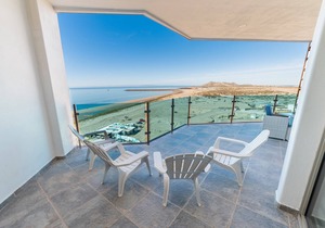 Esmeralda Beach Resort 3 Bedrooms Condo B 703