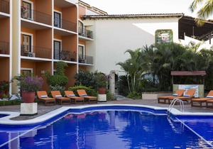 Flamingo Vallarta Hotel & Marina