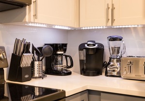 Fresh Remodel - 1BR 1BA Gorgeous Ocean Front Condo at Las Palomas - Cristal 306