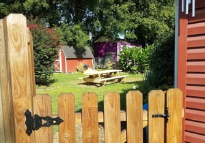 Gorgeous, Spacious & Bright Home w/3 Full Baths ~ Walkable To Lower Broadway!