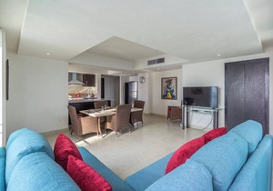 Grand Venetian Puerto Vallarta Beachfront Condo