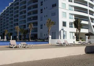 Great Ocean View Condo in Vallartas' Best Bay. Bay of Banderas. Villa Magna