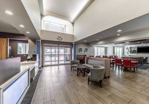 Holiday Inn Express & Suites Fort Worth - Fossil Creek, an IHG Hotel