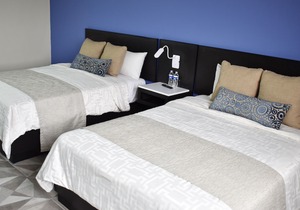Hotel Corona Plaza