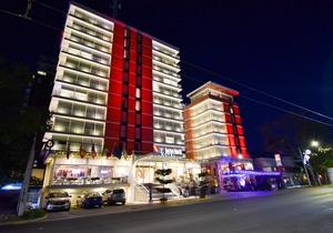 Hotel Velvet Plaza