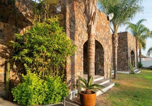 Hotel Villa Mexicana Golf & Equestrian Resort