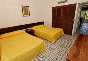 Hotel Villas Paraiso / Room 9
