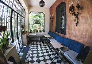 La Perla Hotel Boutique B&B