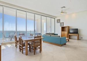 Luna Blanca Penthouse by Kivoya