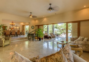 LUXURY AND EXCLUSIVE MANSION