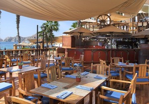 LUXURY Villa Del Arco 5star Resort, Ocean front with the best LOCATION!
