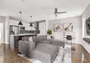 MD ~ Luxury Townhome w/Private Rooftop ~ Walkable ~ Five Points ~ 5 Min to Broadway and Downtown