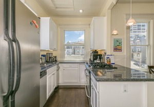No Beach/Russian Hill 2br/2ba beautiful Edwardian flat