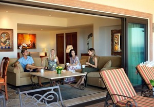 Oceanview PENTHOUSE Suite—Playa Grande Resort —Thanksgiving week.