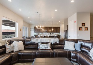 Ocotillo Springs Resort 32 l Private Pool, Hot Tub, Hockey Table, Foosball, 2 PS4 and Community Pool