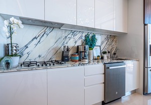 Pier 57 Spectacular Penthouse Romantic Zone Ocean Views