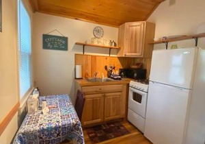 Pine Grove Cottages