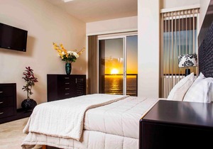 Playa Bonita Luxury Suites