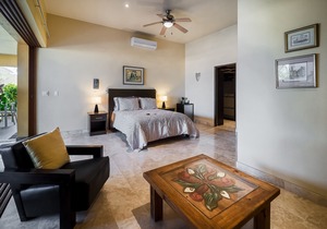 POOL SIDE STUDIO SUITE TWO AT CASA DE SUENOS