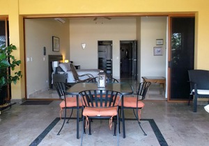 POOL SIDE STUDIO SUITE TWO AT CASA DE SUENOS