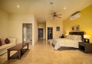POOL SIDE STUDIO SUITE ONE AT CASA DE SUENOS