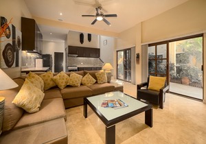 POOL SIDE STUDIO SUITE ONE AT CASA DE SUENOS