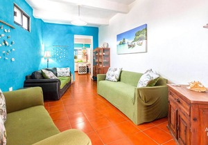 Private BBQ Patio |1 Block to the Beach & Malecón!