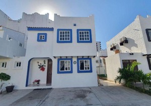 QUINTAS DEL MAR VILLA #43