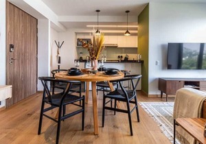 Sensational 2BR wBalcony