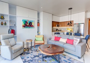 Spacious Avida Condo Romantic Zone Rooftop Pool