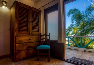 Special place where you combine the peace of the jungle with the ocean view.
