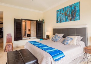 Steps to Medano Beach, spacious poolside unit