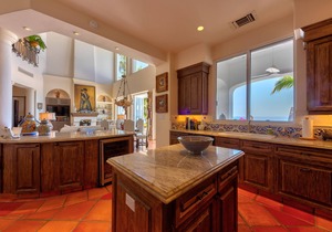 Stunning 4 BR Luxury Villas del Mar 481 w/Ocean View, Heated Pool, A/C + More!