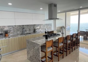 Stunning views, luxurious living, Coveted "A" corner condo