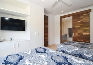 Stunning views, luxurious living, Coveted "A" corner condo