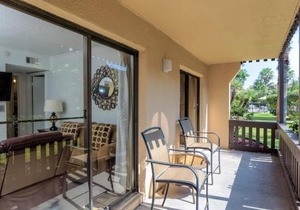Tiki 103