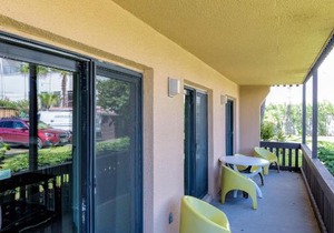 Tiki 121