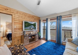 UP TO 50% OFF, Peaceful Ozark Mtn Home, 1 Mi to Silver Dollar City