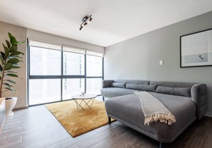 w* | Vibrant 2BR in Parque España