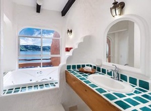 Peninsula Zihuatanejo Bay | Almacen