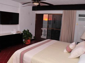 Costa Sur Resort | South Shore Hotel Area