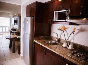 Costa Sur Resort | South Shore Hotel Area