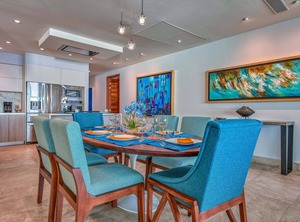 Indah | South Shore Hotel Area