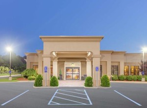 Hampton Inn Auburn | Auburn