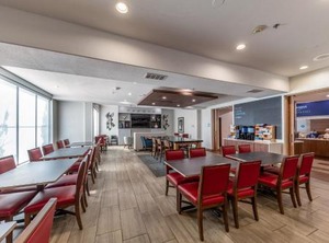 Holiday Inn Express Creek Ihg Hotel | Fossil Creek