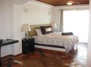 Hotel Villa Mexicana Golf Resort | El Pueblito