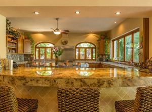 Mansion | South Shore Hotel Area
