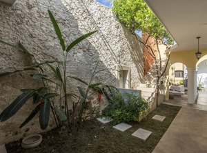 Villa Merida | Barrio de Santiago