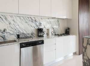 Ocean Zona Roman | Romantic Zone